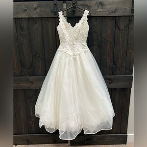 OBO | Signature | Beaded Top and Ivory Tulle Wedding Dress SZ 10